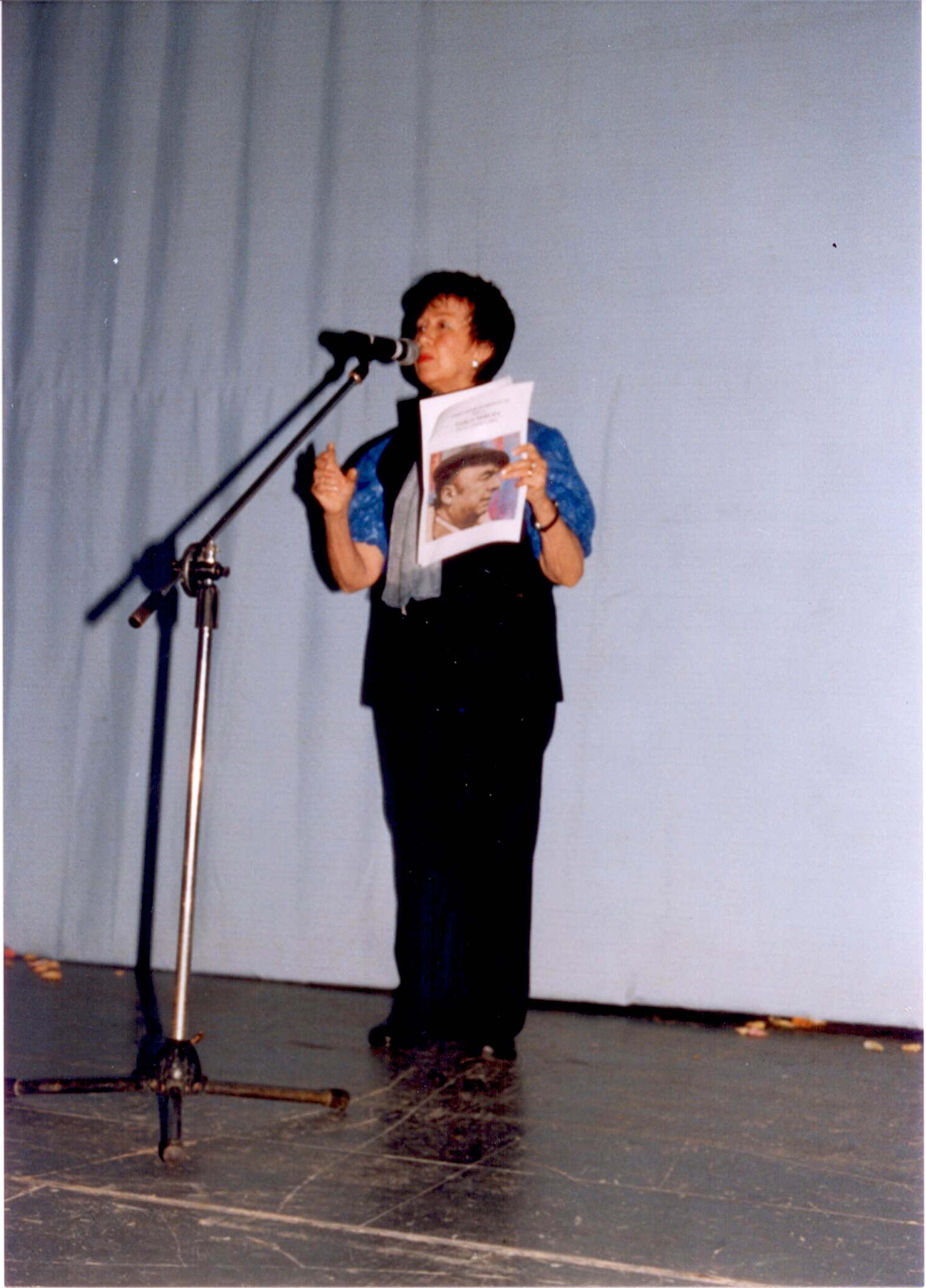 Homenaje a Pablo Neruda Homenaje a Pablo Neruda