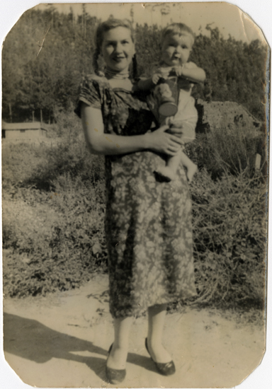 Madre e hijo Madre e hijo