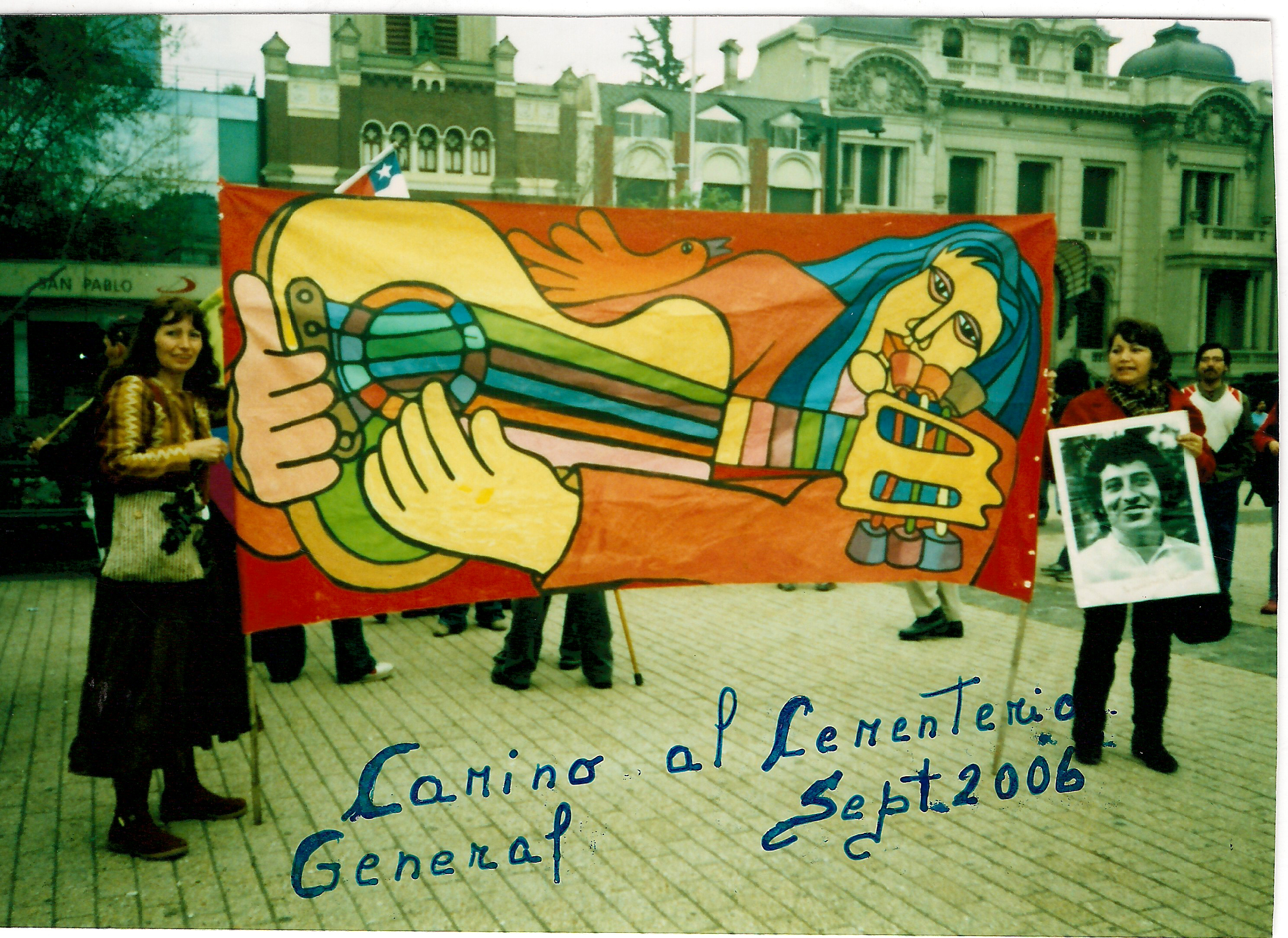 Marcha hacia el Cementerio General Marcha hacia el Cementerio General