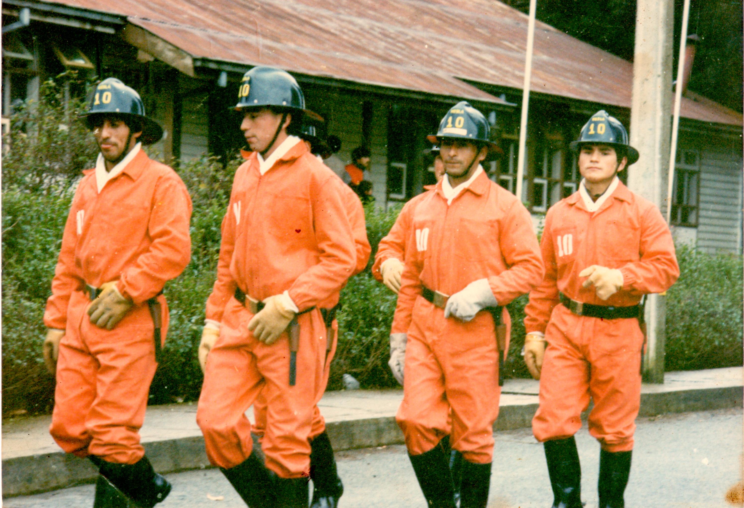 Desfile de bomberos Desfile de bomberos
