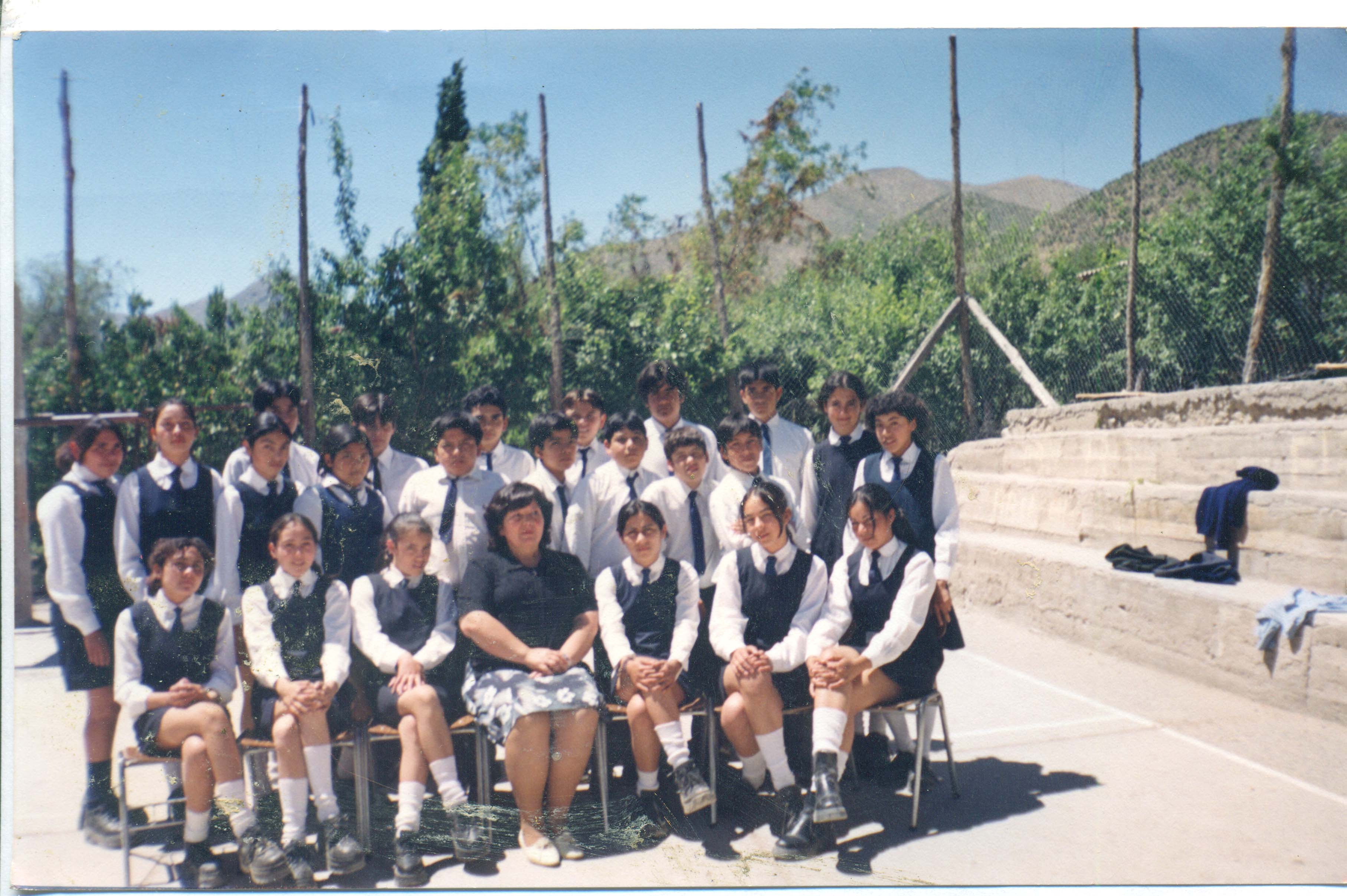 Alumnos de 8º año Alumnos de 8º año