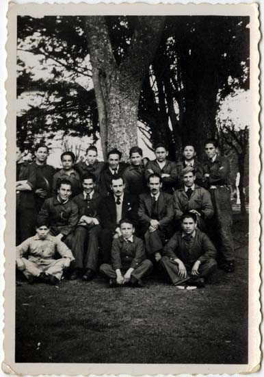 Estudiantes del Instituto Barros Arana Estudiantes del Instituto Barros Arana
