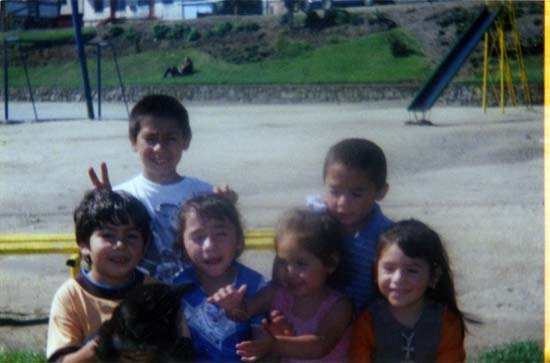 Javiera Pozo junto a sus amigos Javiera Pozo junto a sus amigos