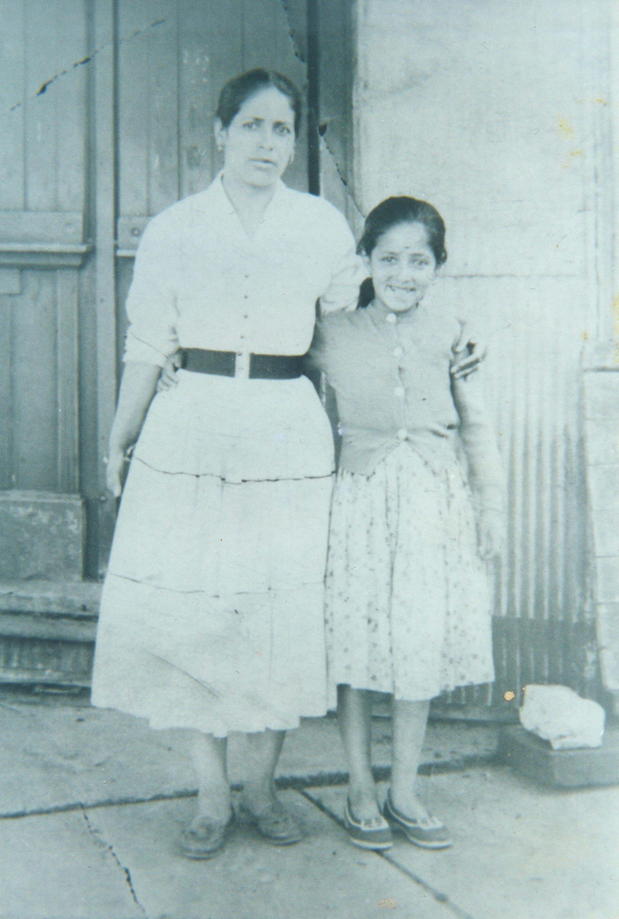 Catrije Silva Ricouz y Yagoda Araya Silva Catrije Silva Ricouz y Yagoda Araya Silva