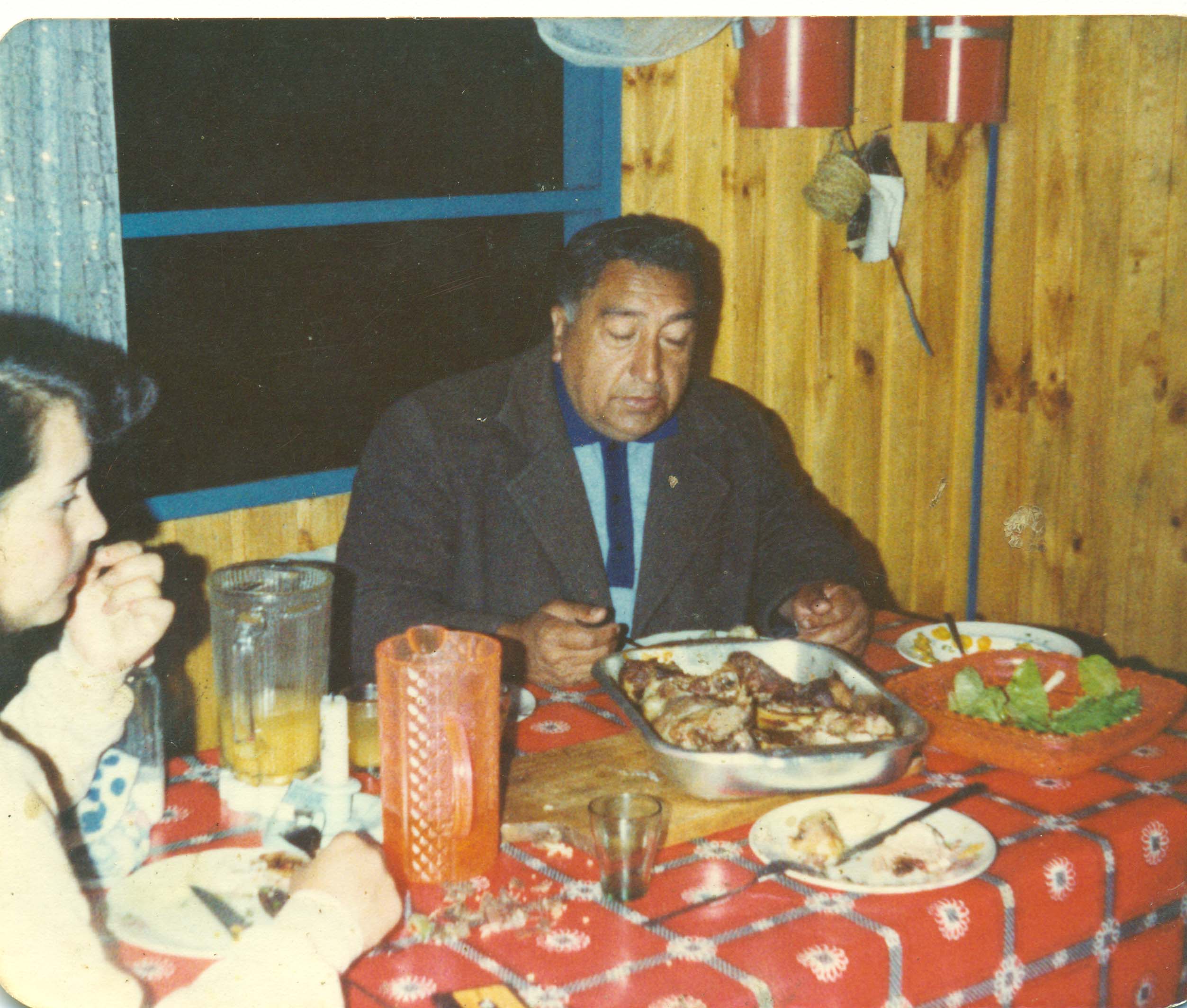 Cena familiar de fin de año Cena familiar de fin de año