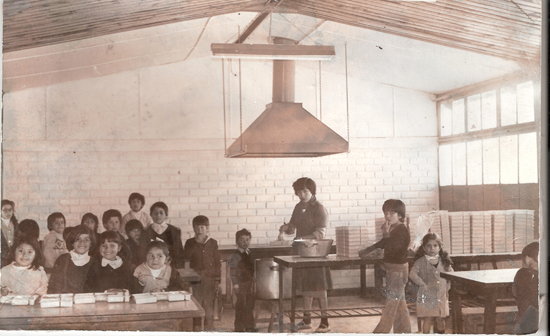 Comedor de la escuela Comedor de la escuela