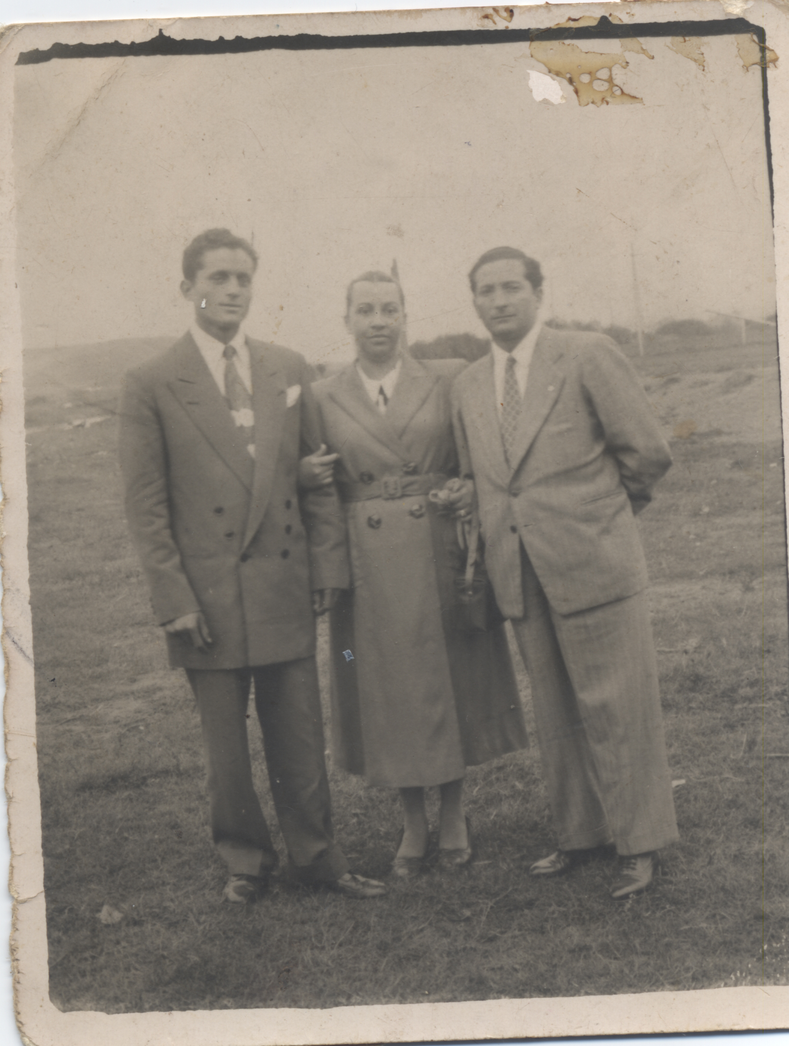 Familia Saavedra Familia Saavedra