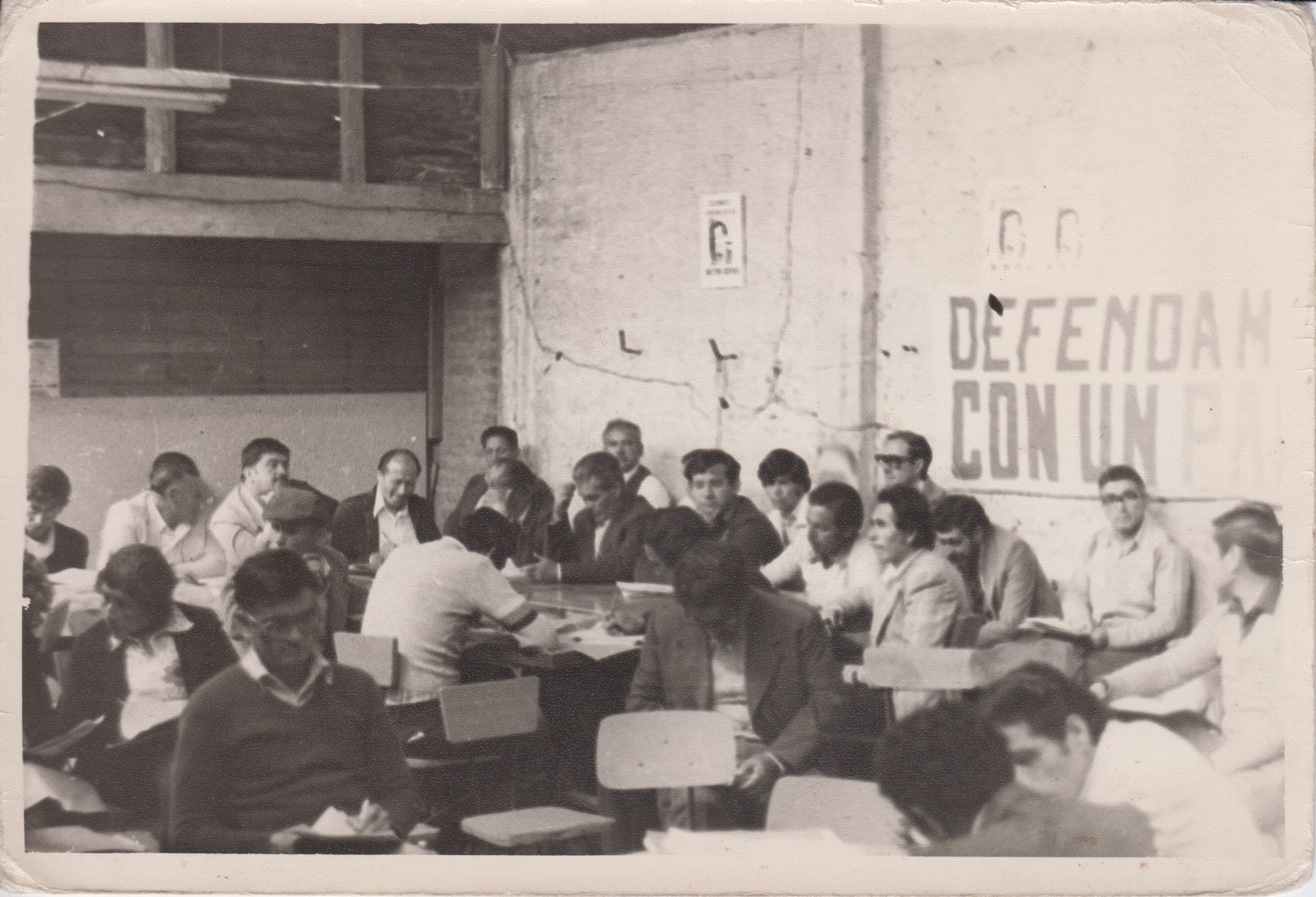Reunión de trabajadores de la construcción Reunión de trabajadores de la construcción