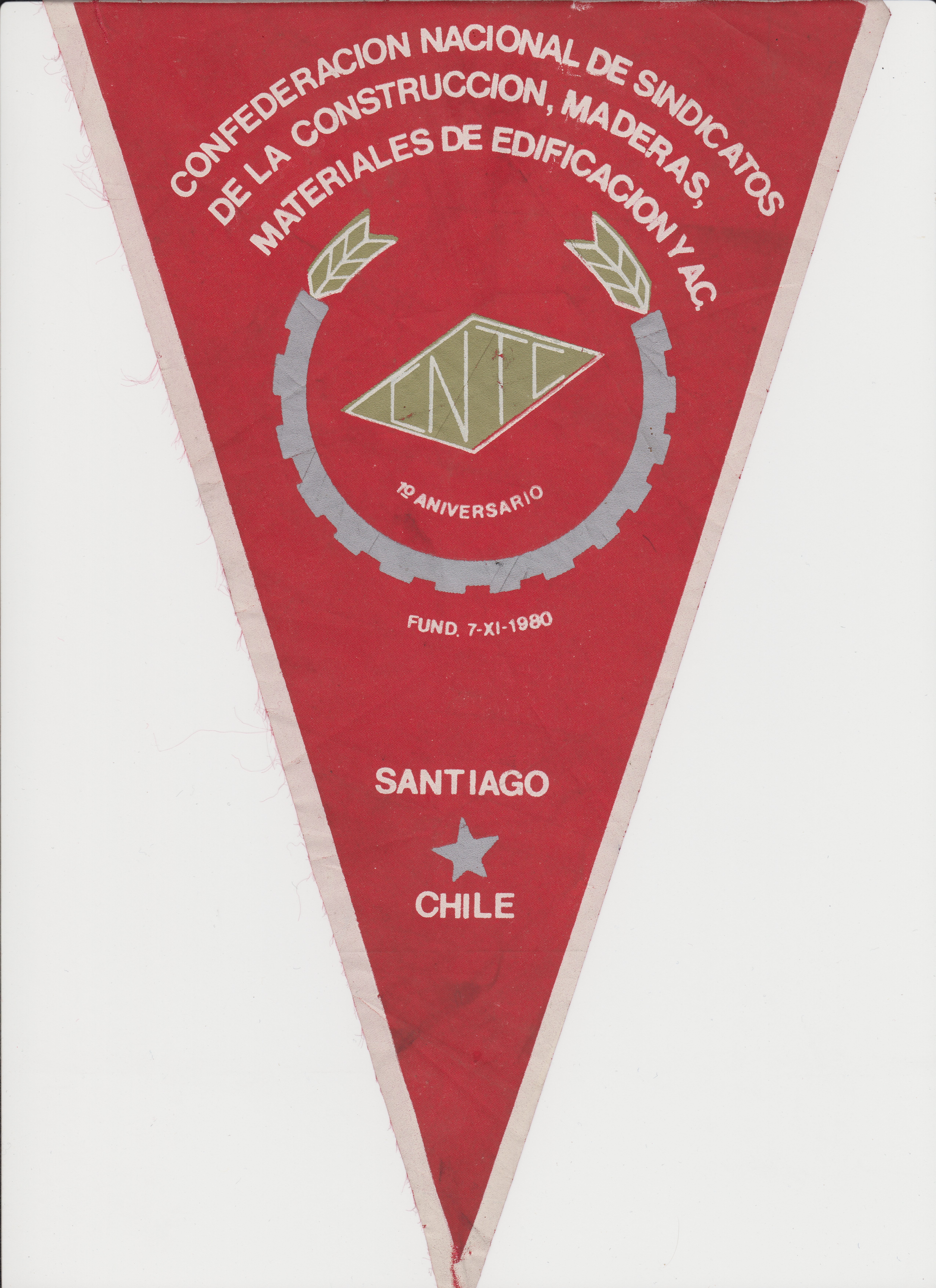 Banderín de la Confederación Nacional de la Construcción Banderín de la Confederación Nacional de la Construcción