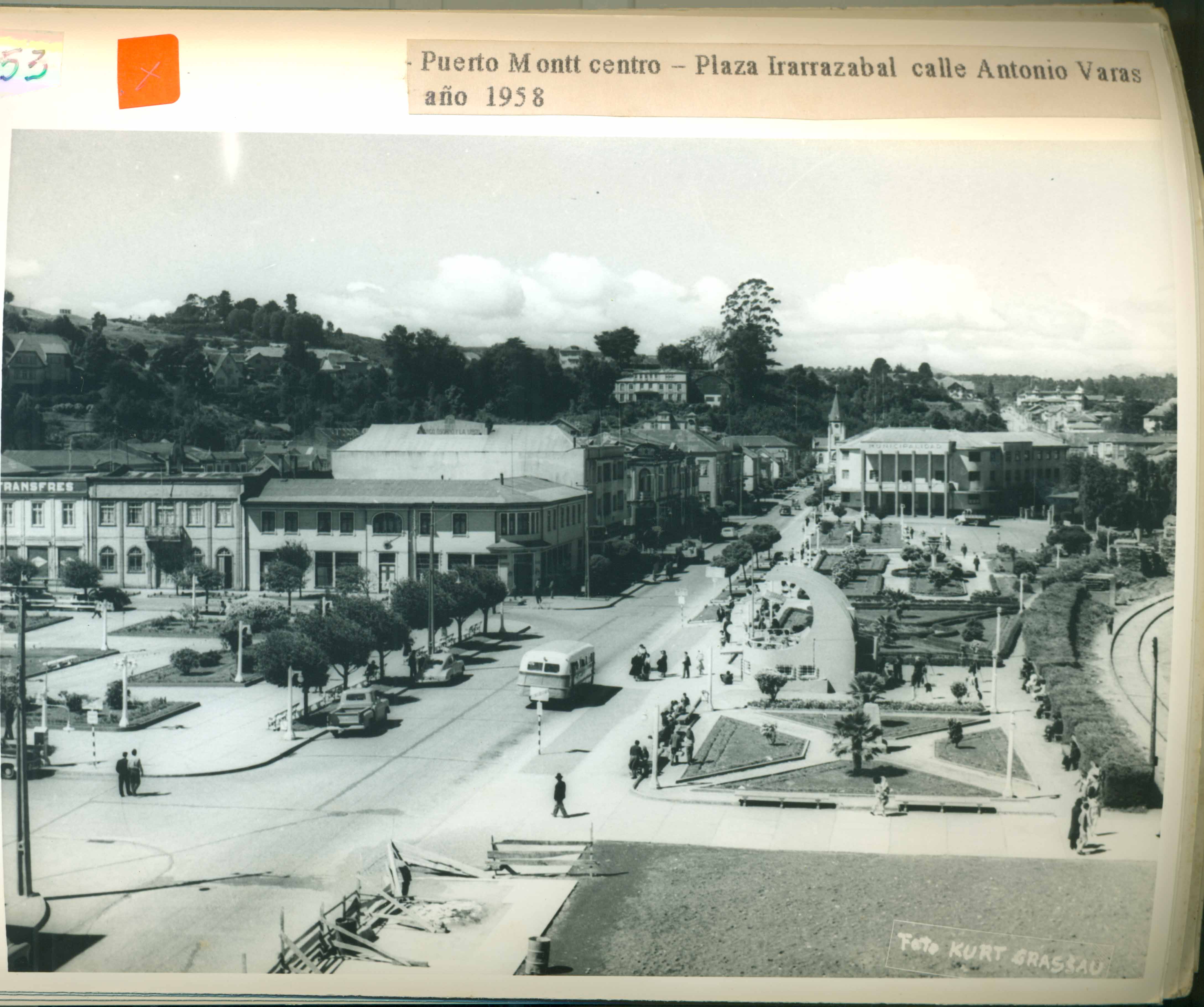 Plaza Irarrázabal y calle Antonio Varas de Puerto Montt Plaza Irarrázabal y calle Antonio Varas de Puerto Montt