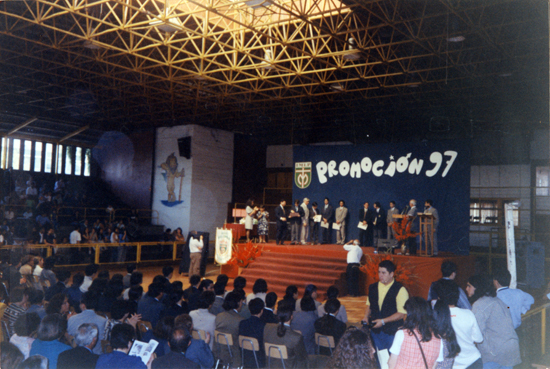Licenciatura en el colegio Miguel León Prado Licenciatura en el colegio Miguel León Prado