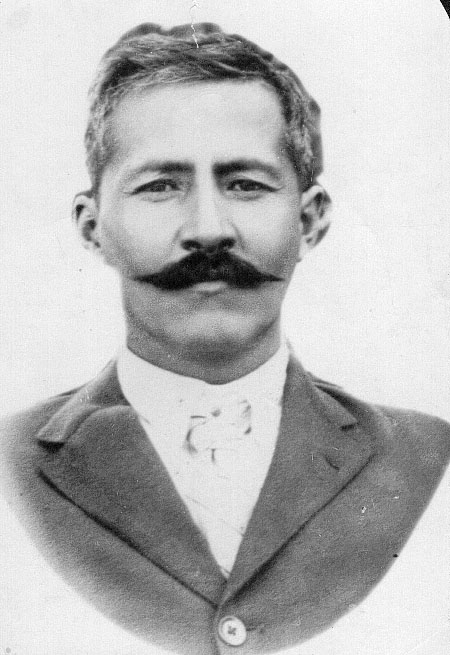 Lorenzo Moraleda y Castro Lorenzo Moraleda y Castro