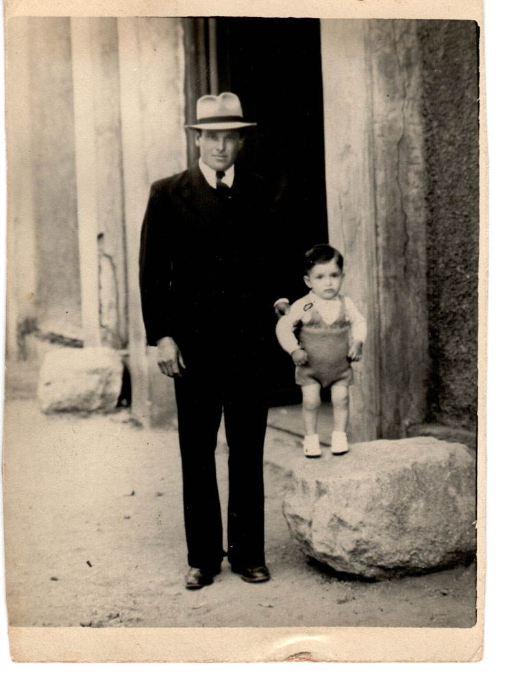 Carlos Vera y su hijo Pedro Carlos Vera y su hijo Pedro