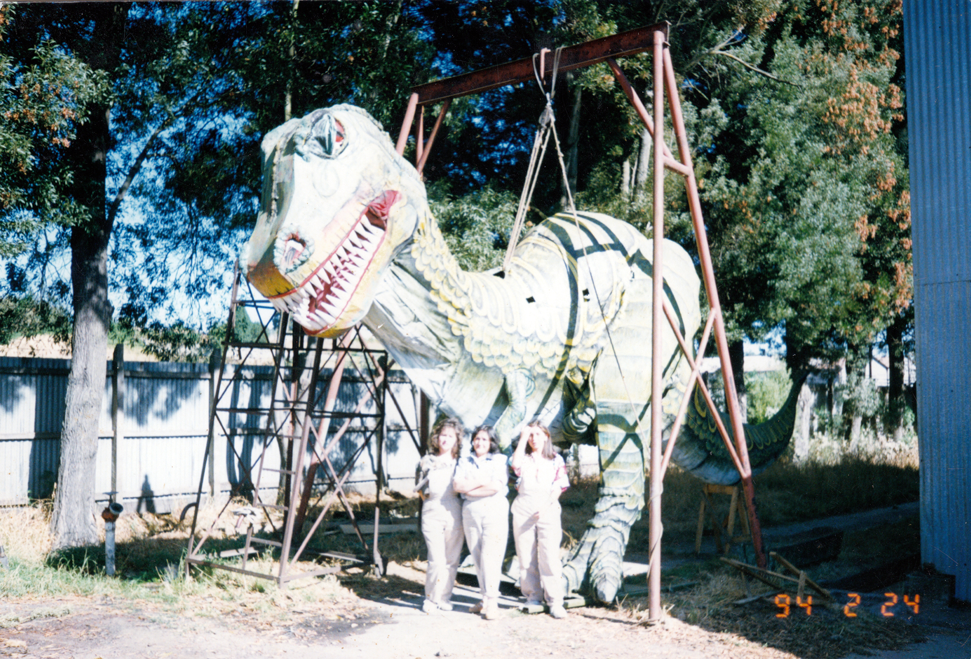Dinosaurio-comparsa Dinosaurio-comparsa