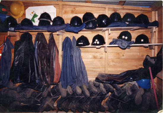 Vestuario de bomberos Vestuario de bomberos