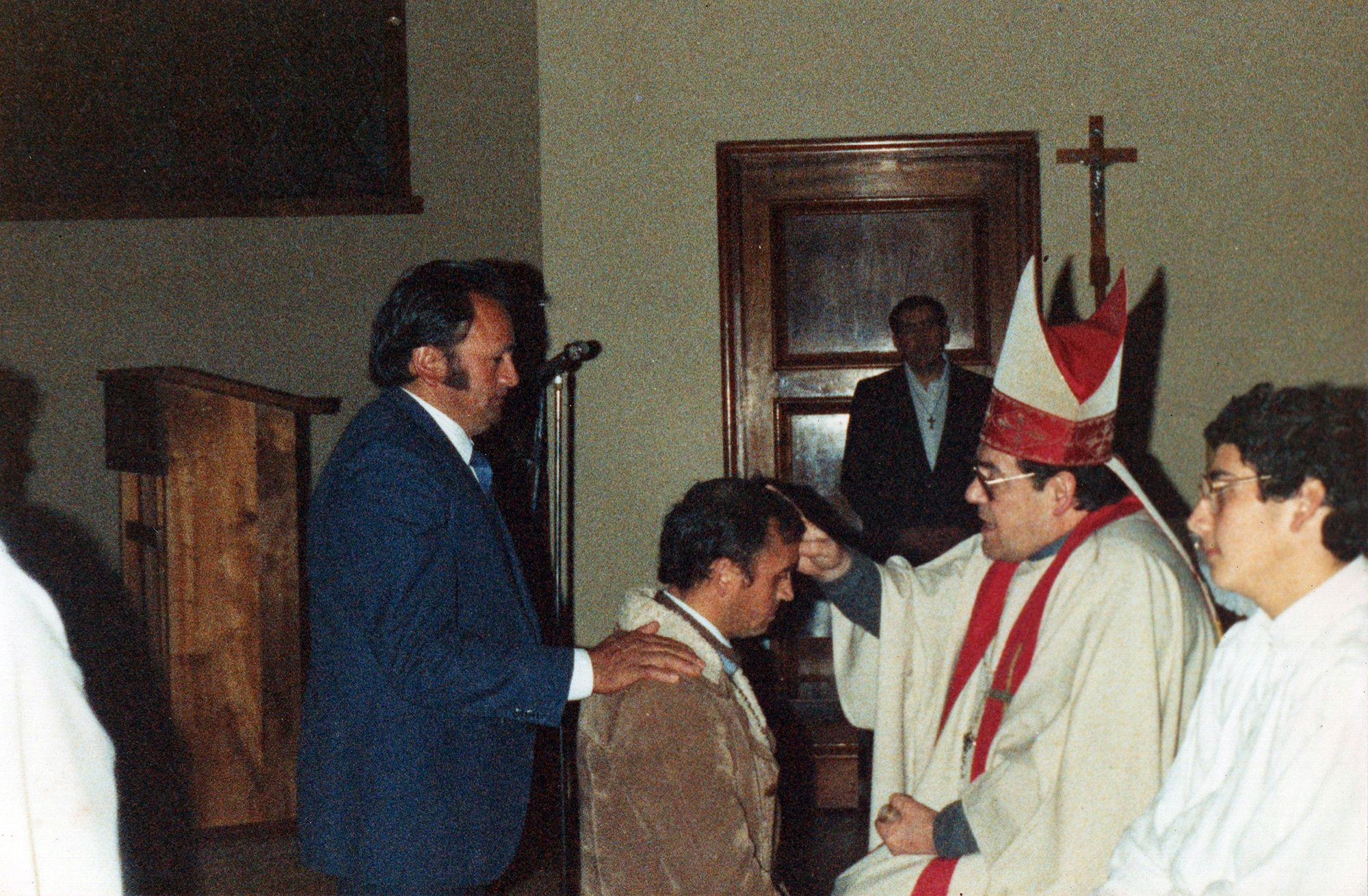 Confirmación en Iglesia Católica de Purranque Confirmación en Iglesia Católica de Purranque