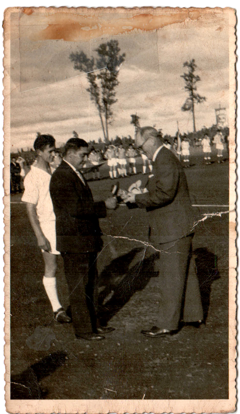 Entrega de premio al Club Deportivo Kansas Entrega de premio al Club Deportivo Kansas