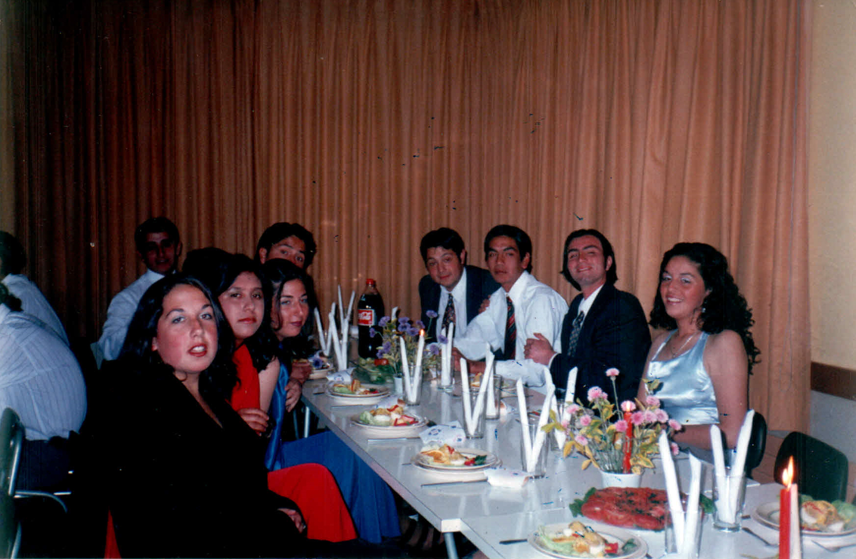 Cena de los cuartos medios Cena de los cuartos medios